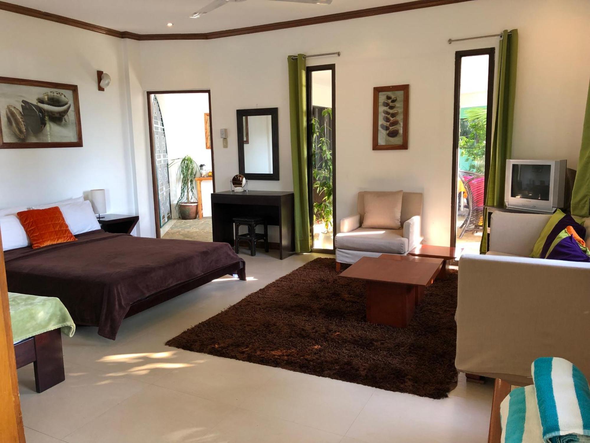 Argonauta Boracay Apartment Suites And Villas Boracay Island Buitenkant foto